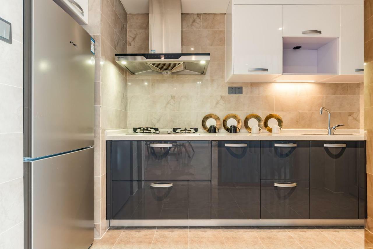 Tianfu IN Service Apartement Chengdu Bagian luar foto