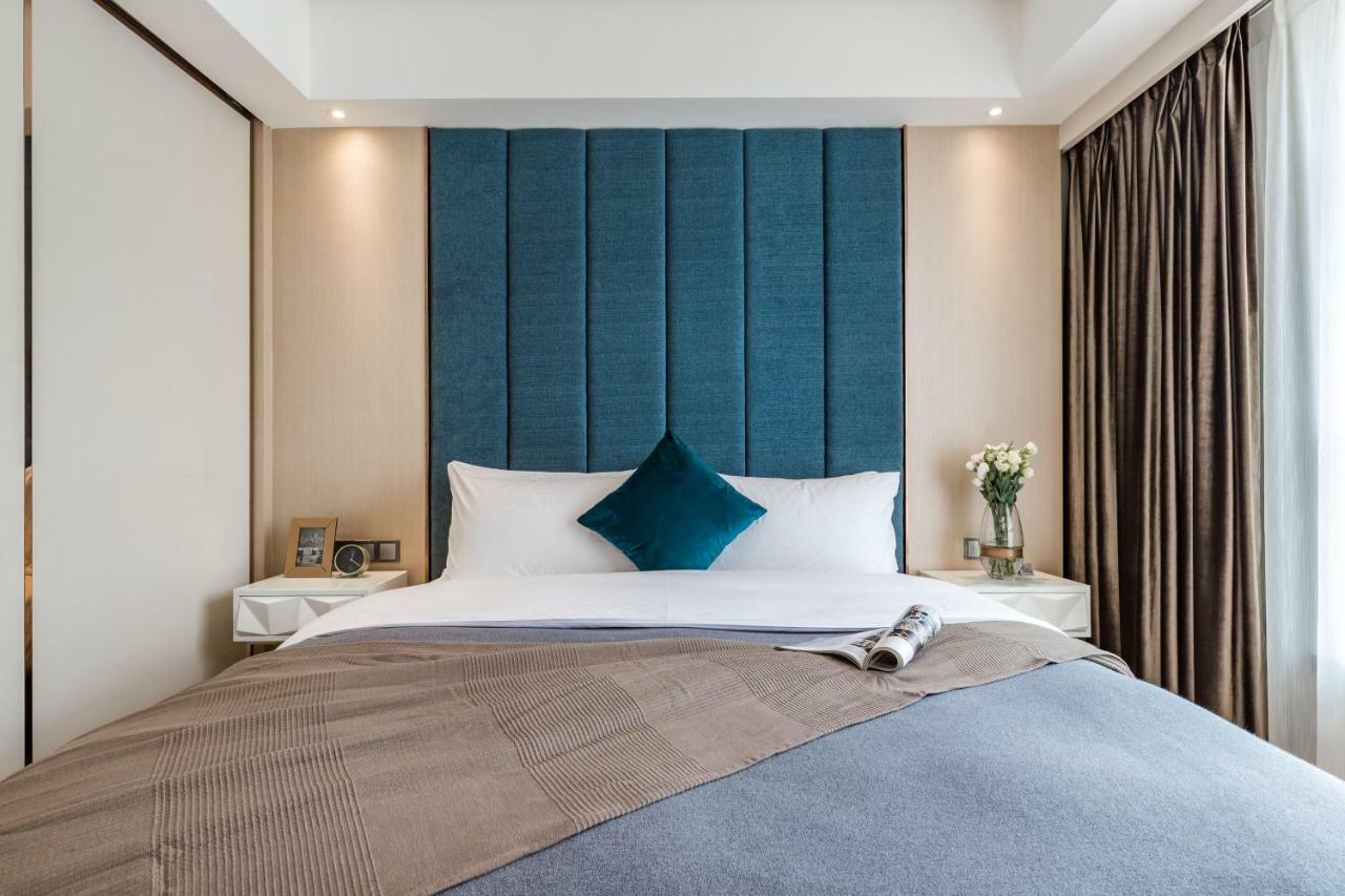 Tianfu IN Service Apartement Chengdu Bagian luar foto