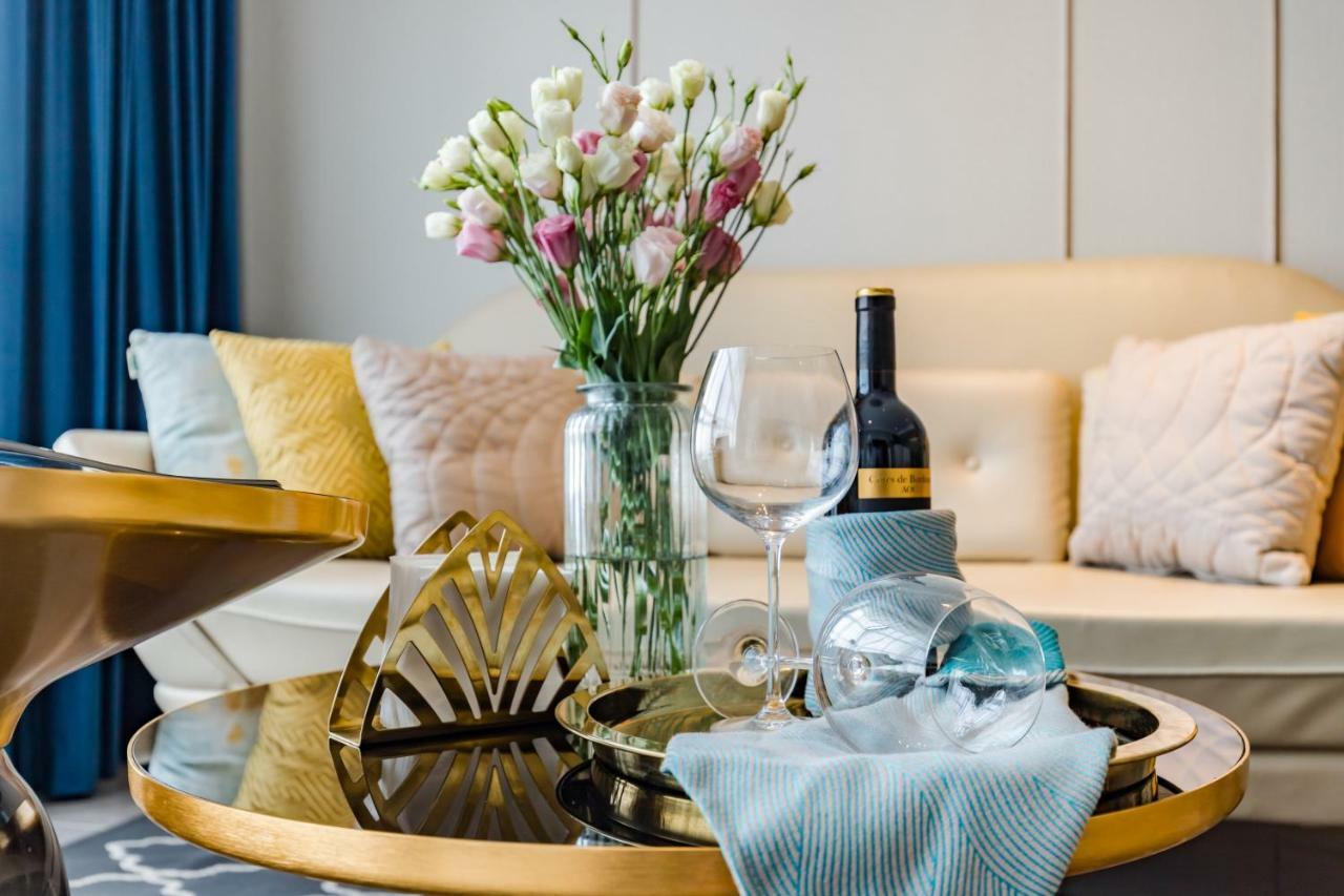 Tianfu IN Service Apartement Chengdu Bagian luar foto