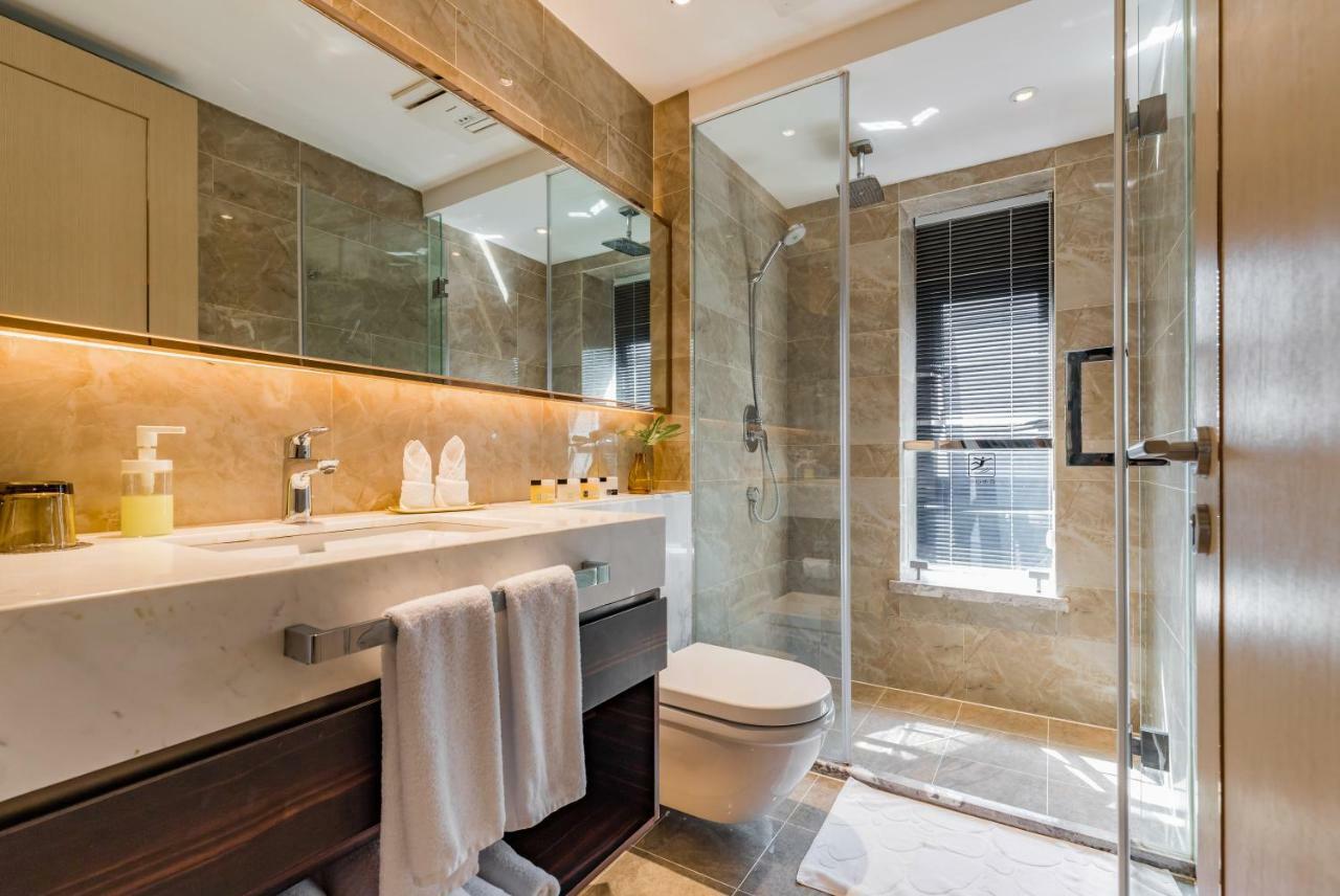 Tianfu IN Service Apartement Chengdu Bagian luar foto