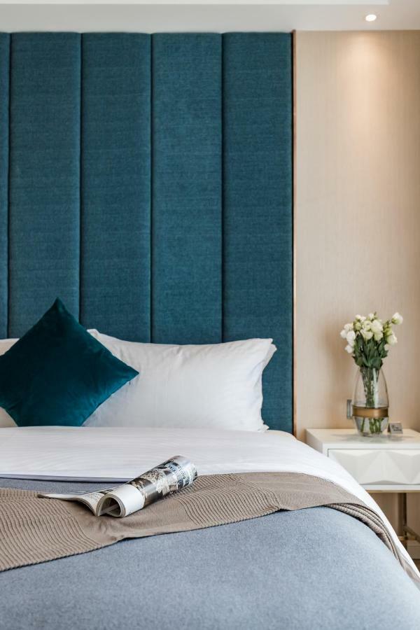 Tianfu IN Service Apartement Chengdu Bagian luar foto